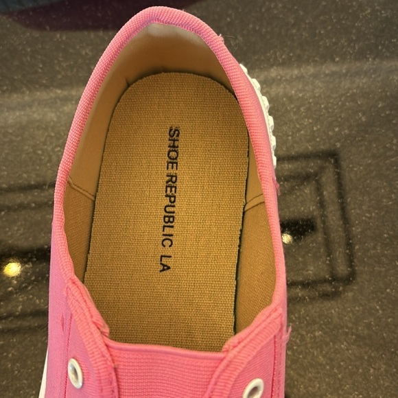 NWOT Pink Platform Sneakers - Picture 5 of 6